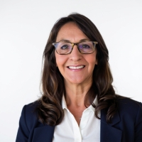 Elizabeth Graves, Realtor