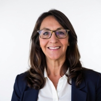 Elizabeth Graves, Realtor